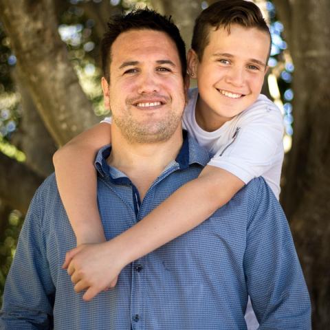phillipneho-father-and-son-2695671_1920
